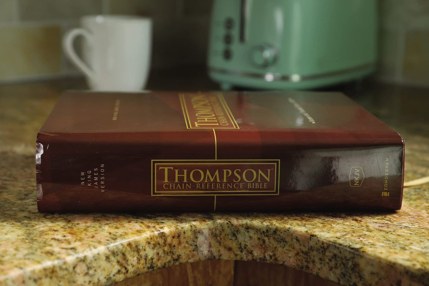 NKJV, Thompson Chain-Reference Bible, Red Letter - Hardcover