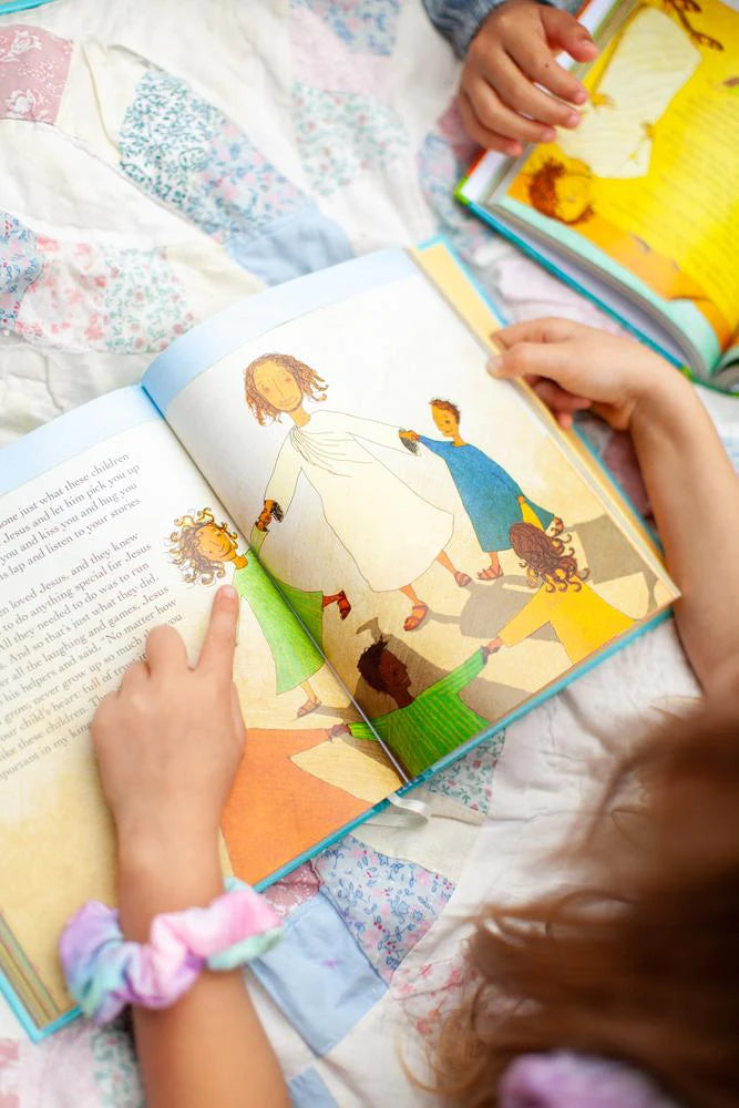 The Jesus Storybook Bible: Every Story Whispers His Name