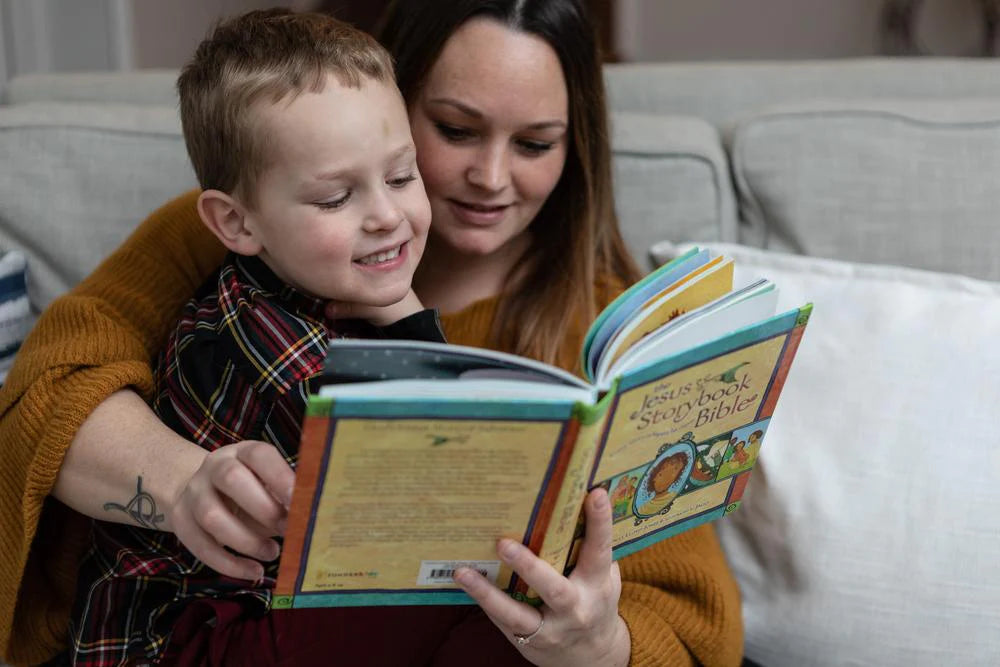 The Jesus Storybook Bible: Every Story Whispers His Name