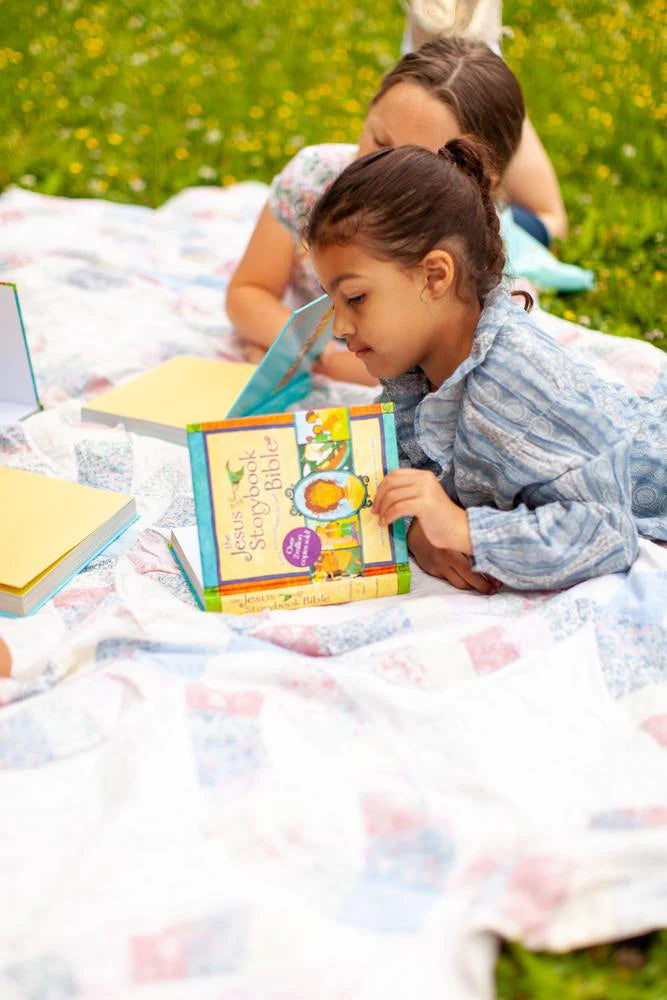 The Jesus Storybook Bible: Every Story Whispers His Name