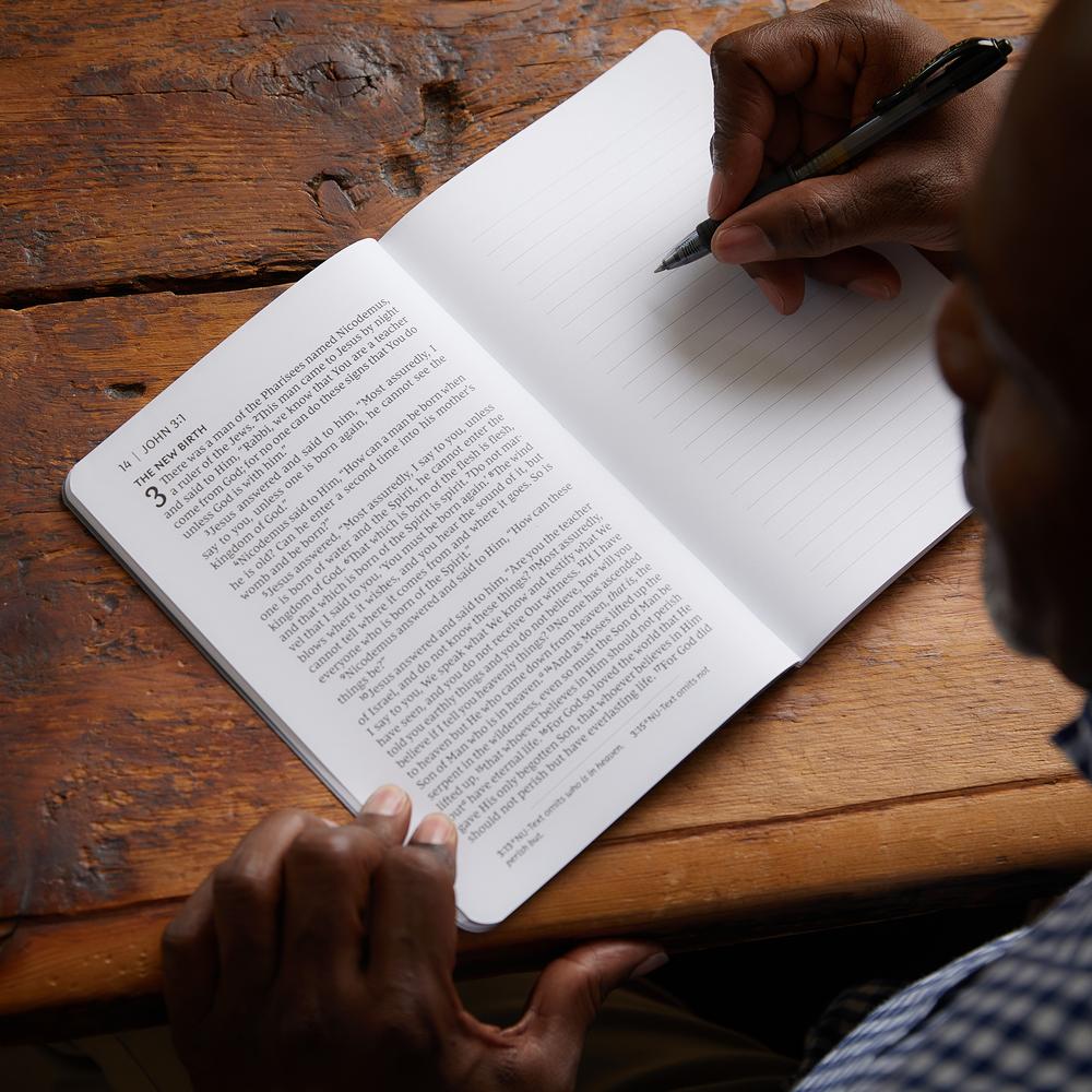 NKJV Bible Journal - 1-2 Peter, Paperback, Comfort Print: Holy Bible, New King James Version