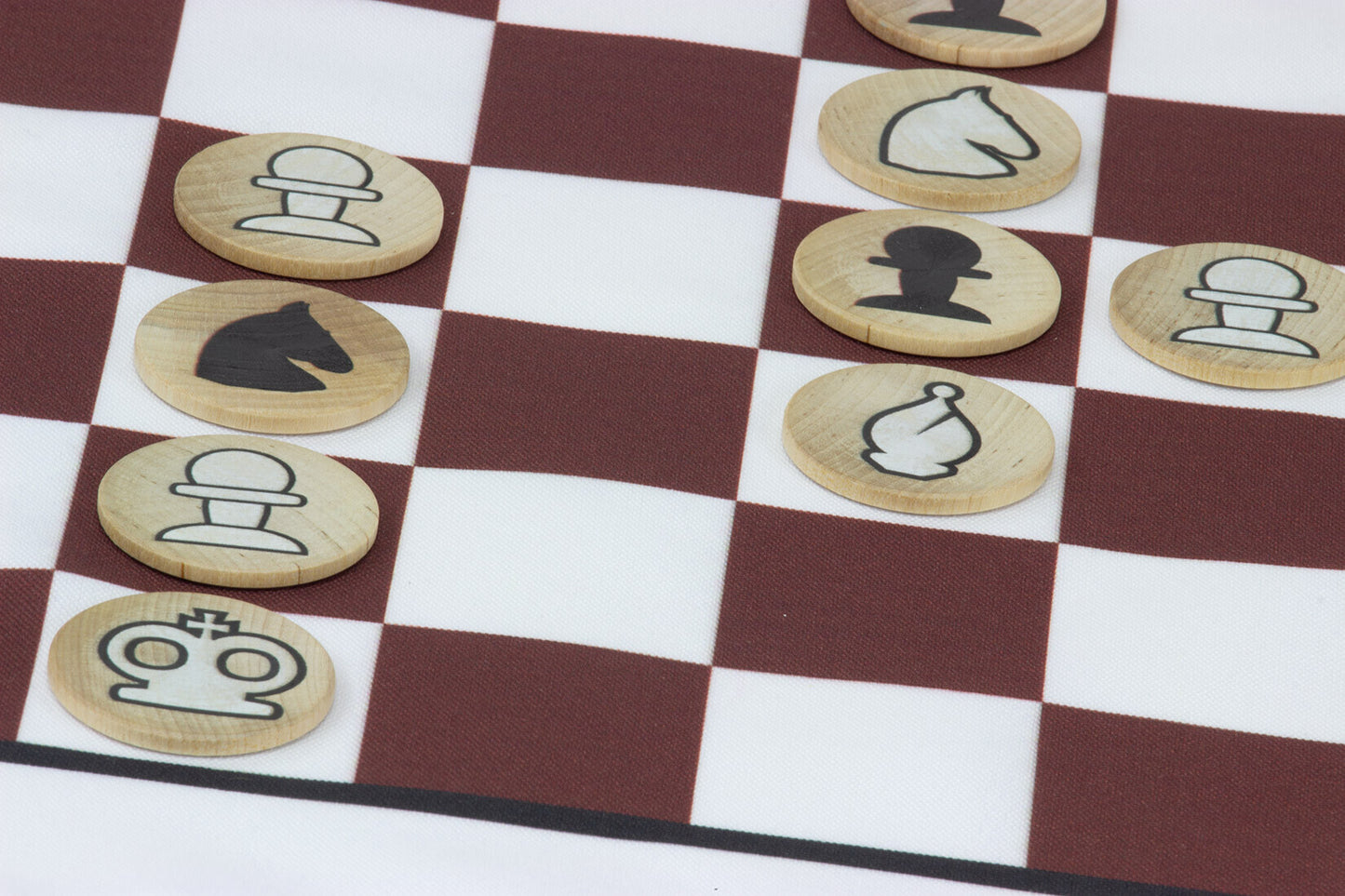 Games To Go - Chess Set